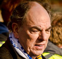 Alun Armstrong