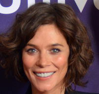 Anna Friel