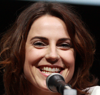Antje Traue
