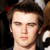Cameron Bright