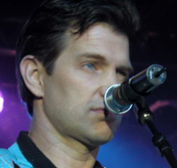 Chris Isaak