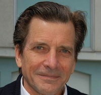 Dirk Benedict