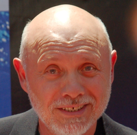 Hector Elizondo