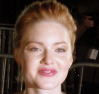 Holliday Grainger