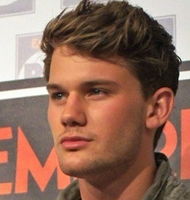 Jeremy Irvine