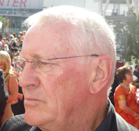 Len Cariou