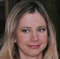 Mira Sorvino