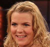 Mirja Boes