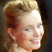 Nadja Uhl