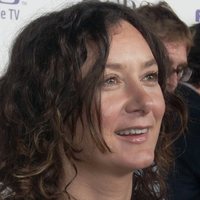 Sara Gilbert