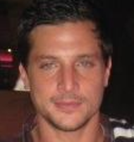 Simon Rex