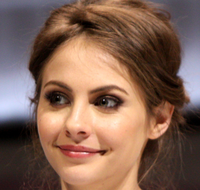 Willa Holland