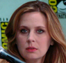 Anne Dudek läuft gerade in Charmed – Zauberhafte Hexen auf sixx Anne Dudek läuft gerade in Charmed – Zauberhafte Hexen auf sixx