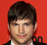 Ashton Kutcher läuft gerade in Two and a Half Men auf ProSieben Ashton Kutcher läuft gerade in Two and a Half Men auf ProSieben