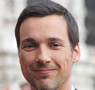 Florian David Fitz läuft gerade in Der geilste Tag auf Sat 1 Florian David Fitz läuft gerade in Der geilste Tag auf Sat 1