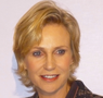 Jane Lynch läuft gerade in iCarly auf nick Jane Lynch läuft gerade in iCarly auf nick