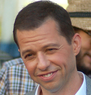 Jon Cryer läuft gerade in Two and a Half Men auf ProSieben Jon Cryer läuft gerade in Two and a Half Men auf ProSieben