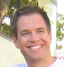 Michael Weatherly läuft gerade in Navy CIS auf FOX Michael Weatherly läuft gerade in Navy CIS auf FOX