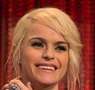 Taryn Manning läuft gerade in Hawaii Five-0 auf FOX Taryn Manning läuft gerade in Hawaii Five-0 auf FOX