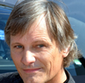 Viggo Mortensen läuft gerade in Die Akte Jane auf kabel eins Viggo Mortensen läuft gerade in Die Akte Jane auf kabel eins