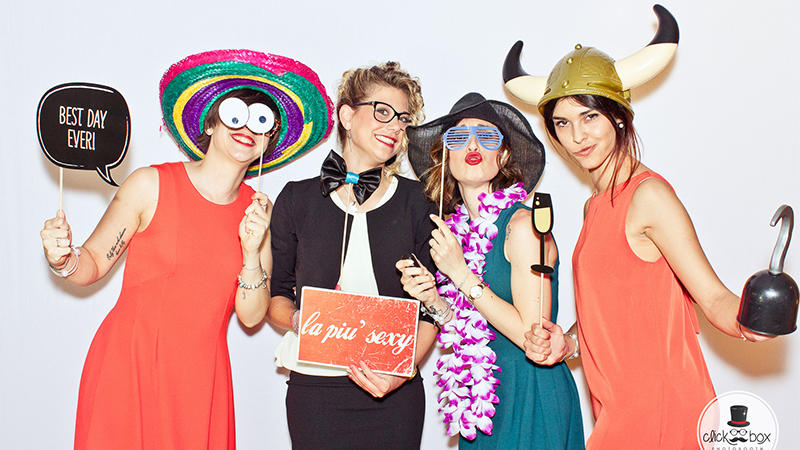 ClickBox Photo Booth: risate, fotografie e matrimoni! ClickBox Photo Booth: risate, fotografie e matrimoni!