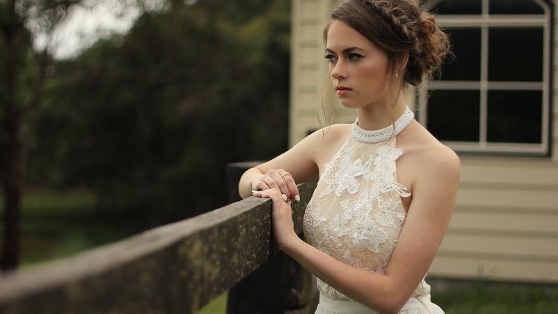 Sposa 2018: romantica, sinuosa, da favola! Sposa 2018: romantica, sinuosa, da favola!