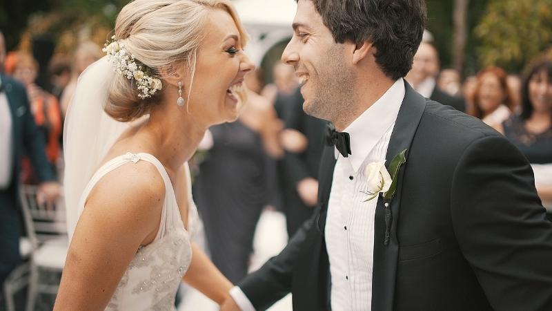 Quali scherzi fare agli sposi il giorno del matrimonio? Quali scherzi fare agli sposi il giorno del matrimonio?