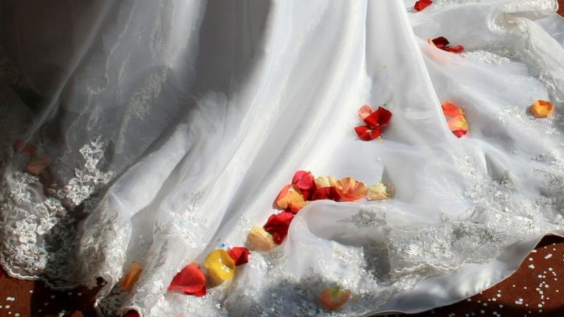 Abito da sposa lungo, longuette o corto? Abito da sposa lungo, longuette o corto?