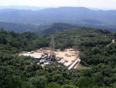 Onshore rig