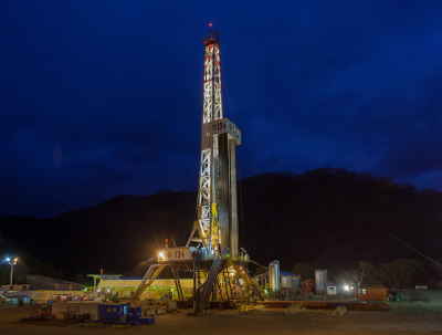 Generic onshore rig picture