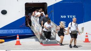 Αποβιβάστηκαν στη Ρόδο οι Ισραηλινοί τουρίστες – 8 συλλήψεις