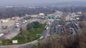 Αυξάνουν την πίεση οι αγρότες με κλιμάκωση των κινητοποιήσεών τους – Κλείνουν παρακαμπτήριους