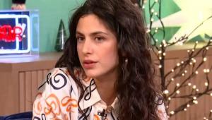 Φωτεινή Πελούζο: “Τα παιδικά μου χρόνια είναι πολύ δεμένα με την Ελλάδα”