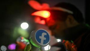 Ελβετία: Η υπουργός Εσωτερικών ανοικτή σε μια απαγόρευση των μέσων κοινωνικής δικτύωσης για τα παιδιά