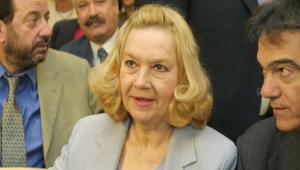 Πέθανε η Ντόρα Γιαννακοπούλου στα 88 της: Μεγάλο κενό αφήνει η «μούσα» του Θεοδωράκη