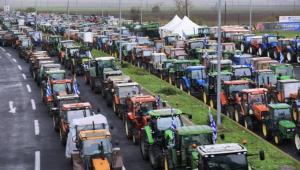 Αγρότες: Κλείνουν αύριο οι σήραγγες των Τεμπών για τα φορτηγά