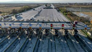 Μετ’ εμποδίων η έξοδος από Αθήνα προς την κεντρική Ελλάδα - Πού υπάρχουν καθυστερήσεις