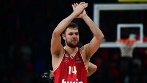 Στις καλύτερες στιγμές της Ευρωλίγκας για το 2025 η επική 45άρα του Βεζένκοφ κόντρα στην Μπάγερν