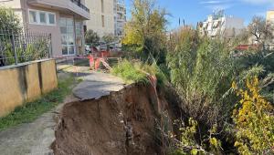 Καιρός – Άγιος Δημήτριος: Σε κατάσταση έκτακτης ανάγκης ζητά να κηρυχτεί ο δήμος μετά τις καταστροφές από την ισχυρή καταιγίδα