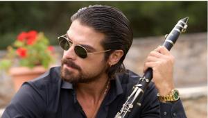 Ελεύθερος Άρης Μουγκοπέτρος μετά τη μήνυση της συζύγου του – Τη Δευτέρα η εκδίκαση της υπόθεσης