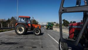 Αγρότες: Κλείνουν την Εθνική Οδό στις 12:00’, στο ρεύμα προς Αθήνα