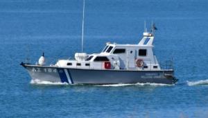 Νέα διάσωση μεταναστών νότια της Κρήτης: Εντοπίστηκε λέμβος με 47 αλλοδαπούς