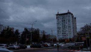 Ουκρανία: Ρωσικά πλήγματα σε λιμάνια της Οδησσού, προκαλώντας ζημιές σε εμπορικό πλοίο