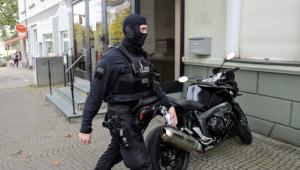 Ριφιφί «μαμούθ» σε τράπεζα της Γερμανίας: 3.200 θυρίδες παραβιασμένες, λεία έως 30 εκατ. ευρώ (video)