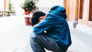 Πάτρα: Ανήλικοι Ρομά γρονθοκόπησαν και απείλησαν 15χρονο έξω από σχολείο – Έξι συλλήψεις