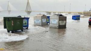 Σε κλοιό κακοκαιρίας Πελοπόννησος και Στερεά Ελλάδα: Εκατοντάδες κλήσεις στην Πυροσβεστική