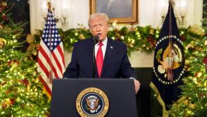 Ο Τραμπ λέει ότι οι ΗΠΑ είναι έτοιμες να βοηθήσουν τους Ιρανούς διαδηλωτές, σενάρια για αεροπορική επίθεση – “Το Ιράν κοιτάζει προς την ελευθερία”