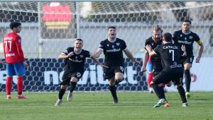 Super League 2: Στο +5 η Καλαμάτα μετά τη νίκη επί του Πανιώνιο