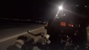 Συλλήψεις για κόντρες στη λεωφόρο Αθηνών – Έτρεχαν με ιλιγγιώδη ταχύτατα και έκαναν σούζες, το ιντερνετικό κάλεσμα που τους “πρόδωσε” (βίντεο)