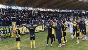 Ντελίριο στην Καρδίτσα, στην κορυφή της super league 2 η Αναγέννηση